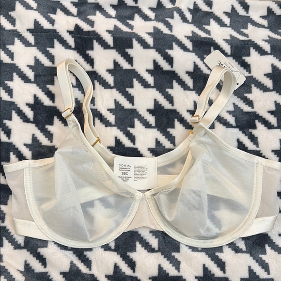 Soma Ivory Sheer Underwire Bra - Picture 1 of 5